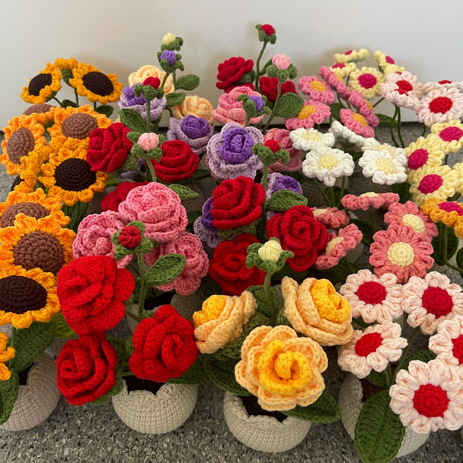 Crochet Flowers Pots