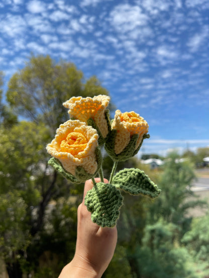 Handmade Crochet Rose – Classic vibe