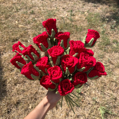 Handmade Crochet Rose – Classic vibe