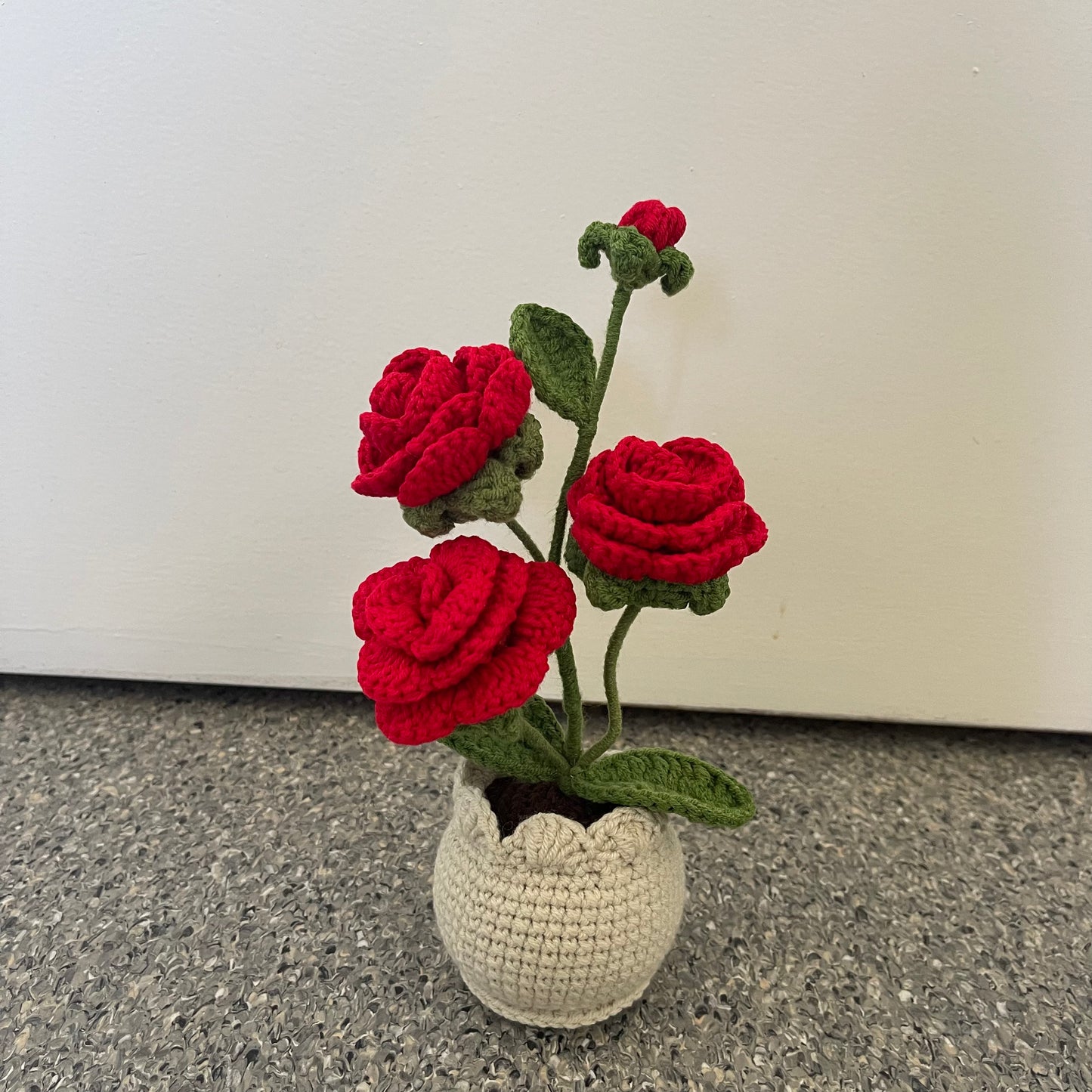 Mini Crochet Rose Pots – Tiny blooms, endless charm